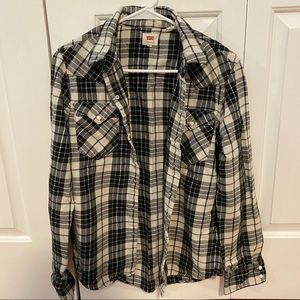 levi's plaid button down shirt